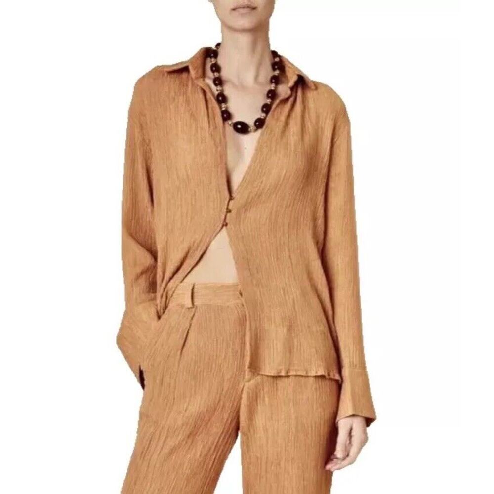 Elegant Tan Women's Blouse